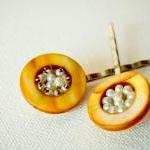 Unique fashion accessories ..