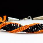 Statement Black Orange spir..