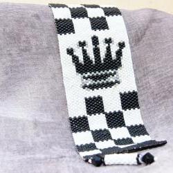 Chess Black Queen Beadwoven peyote stitch bracelet